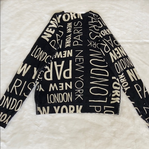 Big City Statement Sweater | Size: S - Picture 4 of 4